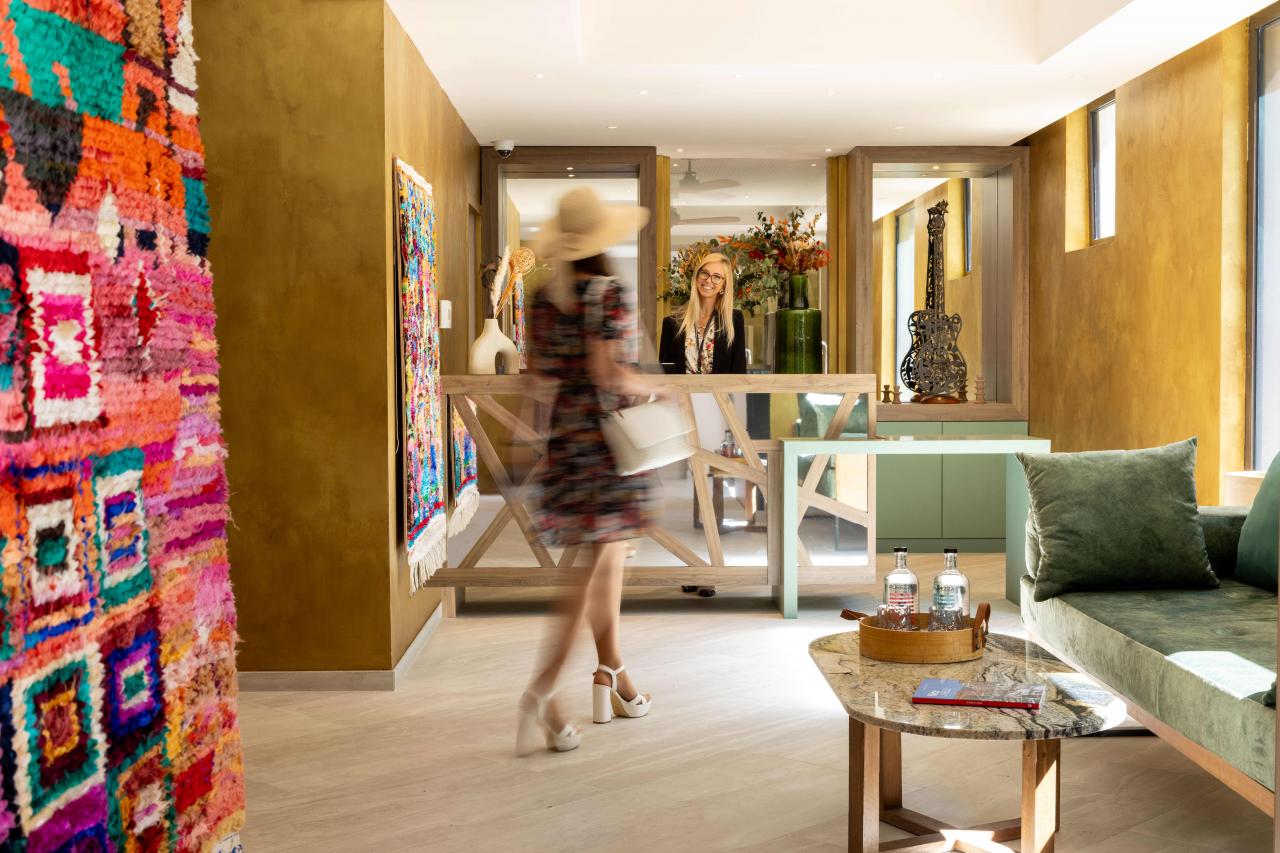 Hôtel Palais Ségurane - Hoteles y servicios